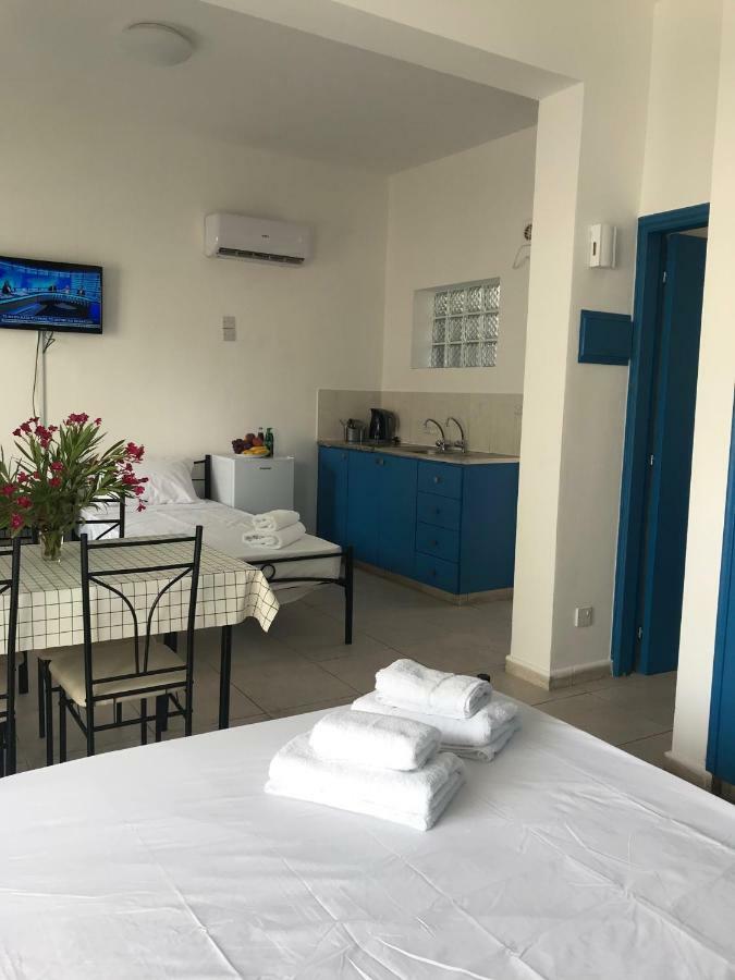 Athinas Court Apart otel Pafos Dış mekan fotoğraf