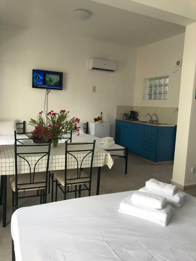 Athinas Court Apart otel Pafos Dış mekan fotoğraf