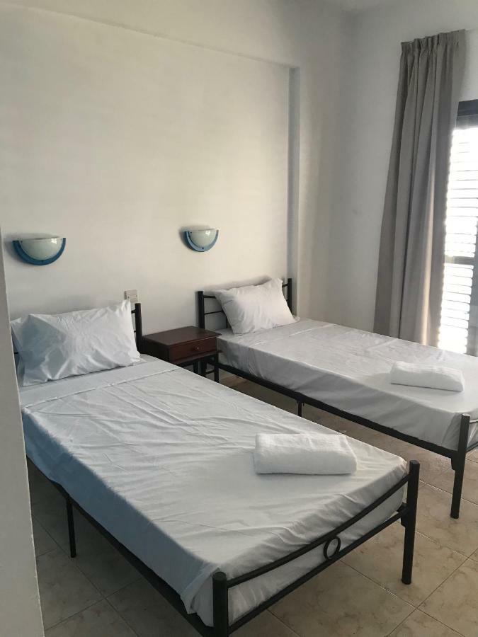 Athinas Court Apart otel Pafos Dış mekan fotoğraf